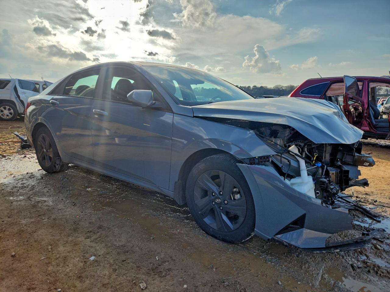 Hyundai ELANTRA Sel Image 13