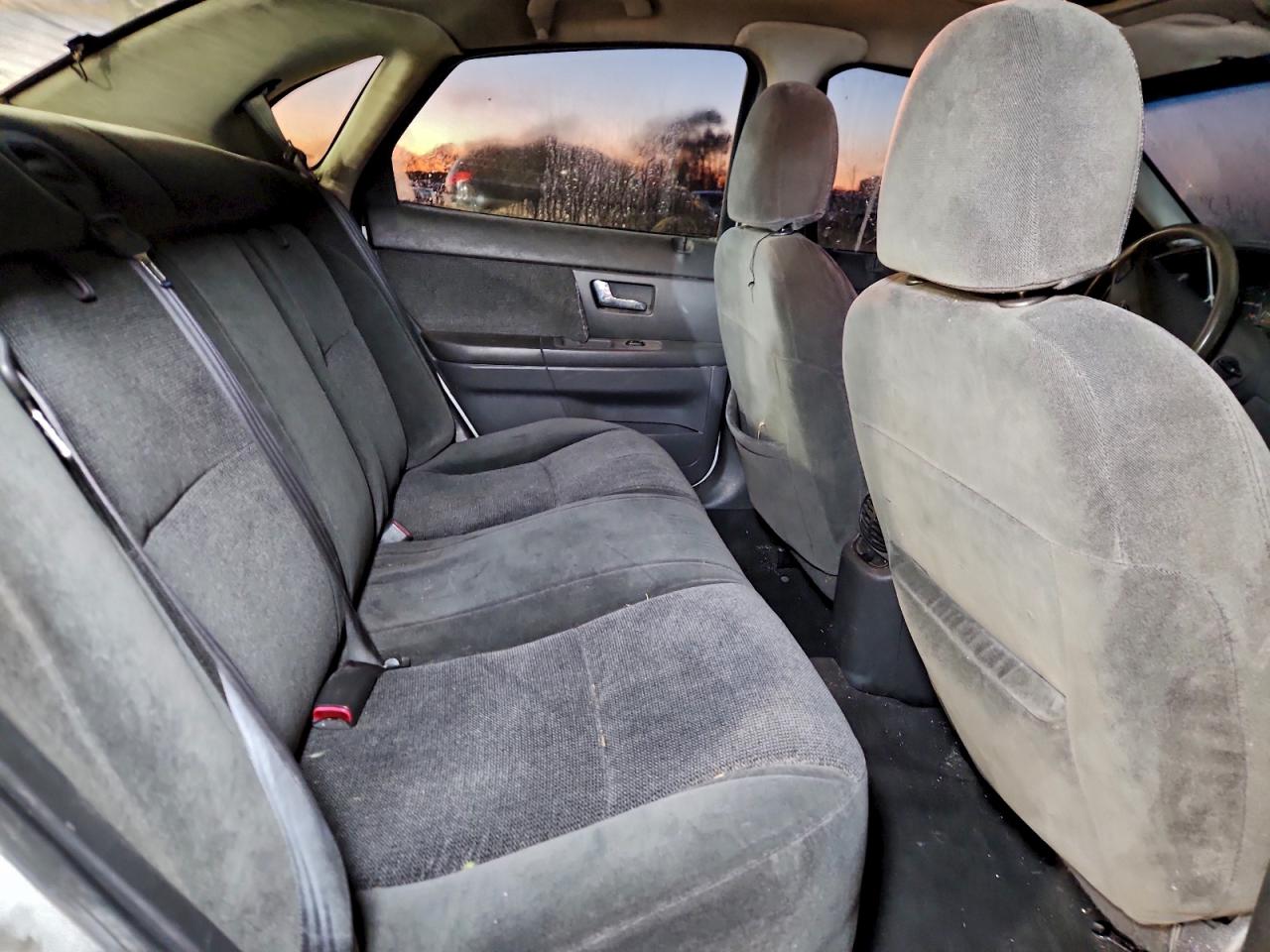 Ford Taurus Ses Ses Image 2