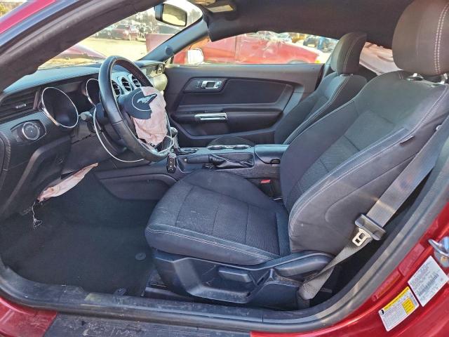 Ford Mustang Image 5