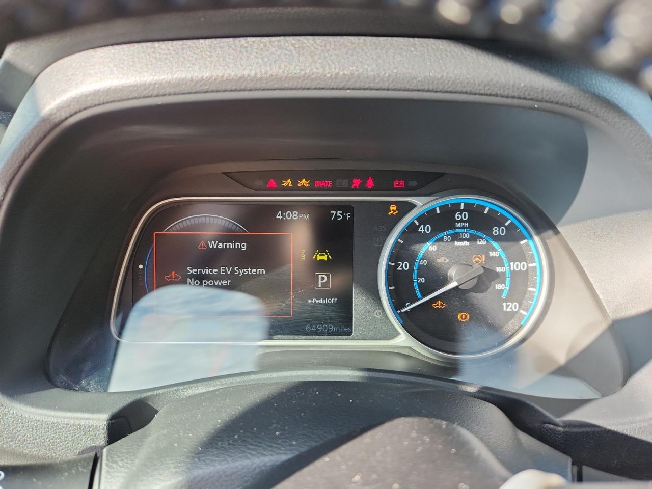 Nissan LEAF Sv Image 9