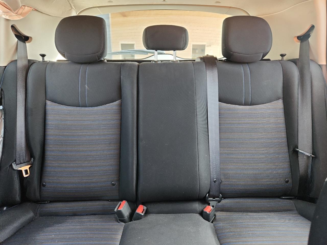 Nissan LEAF Sv Image 2