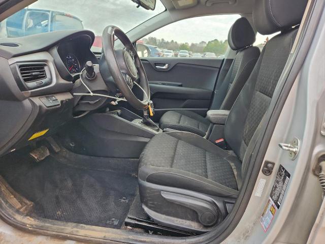 Kia Rio Lx Image 3
