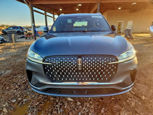 Lincoln Aviator Black Label Image 2