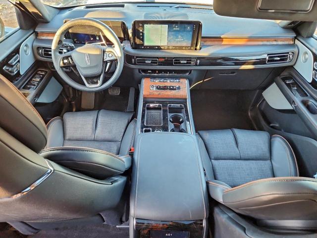 Lincoln Aviator Black Label Image 9