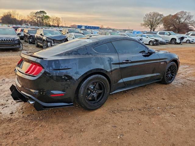 Ford Mustang Gt Image 2