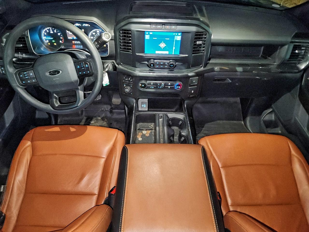 Ford F-150 Supercrew Image 6