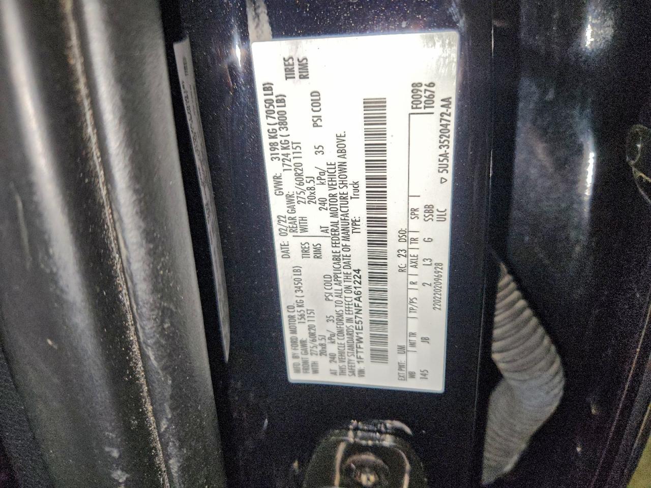 Ford F-150 Supercrew Image 5