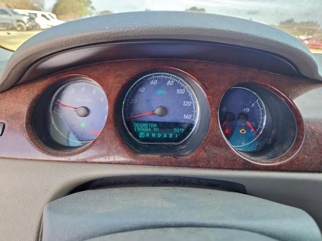 Buick Lucerne Cxs Image 9