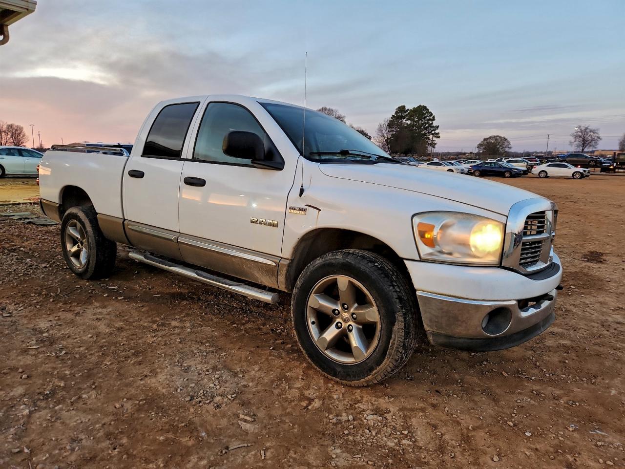 Dodge Ram 1500 St Image 10