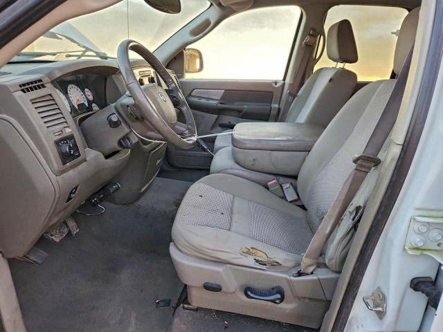 Dodge Ram 1500 St Image 8