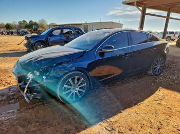  Salvage Volvo S60