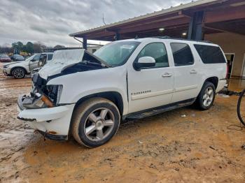  Salvage Chevrolet Suburban