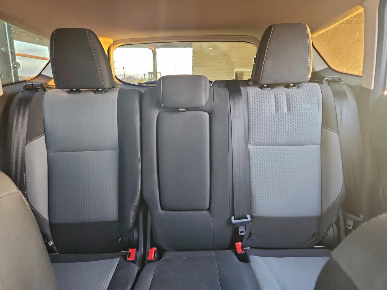 Ford Escape Se Image 12