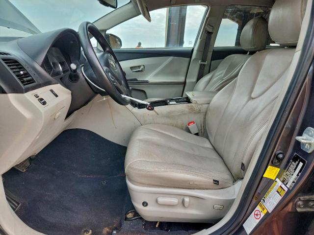 Toyota Venza Le Image 4