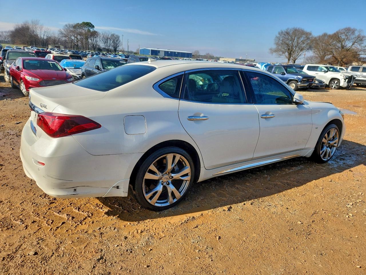 INFINITI Q70 3.7 Luxe Image 9