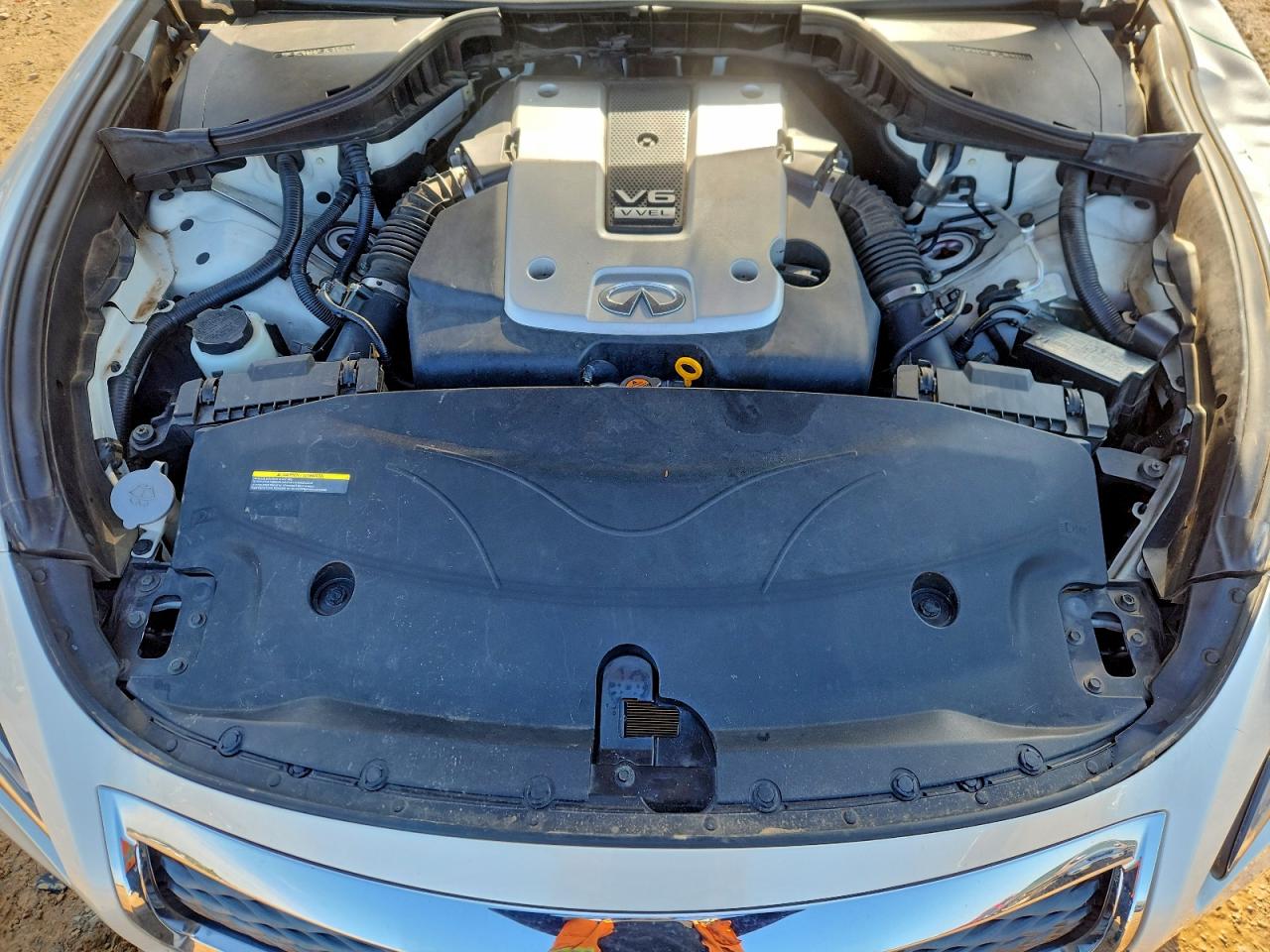 INFINITI Q70 3.7 Luxe Image 8