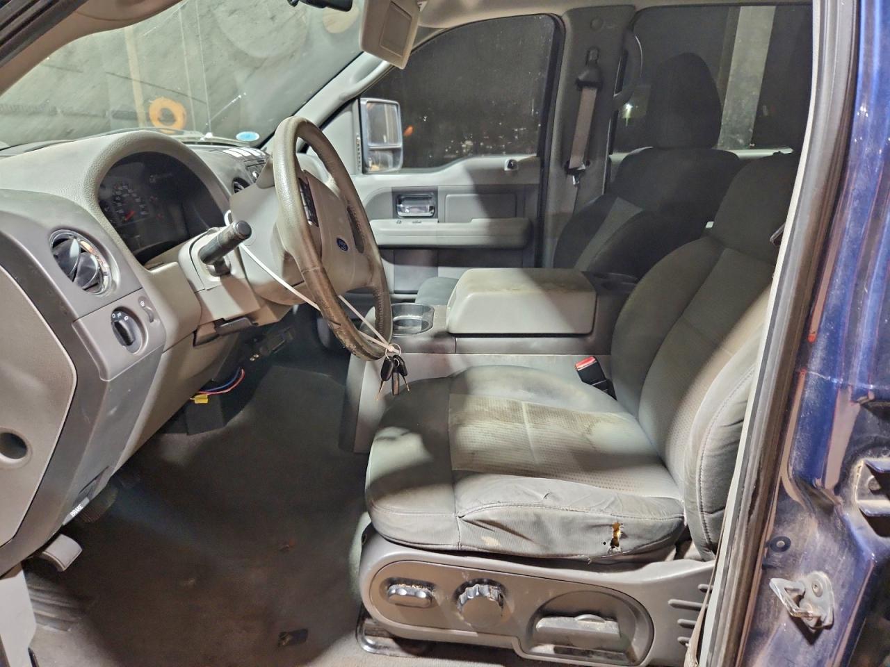 Ford F-150 Supercrew Image 2