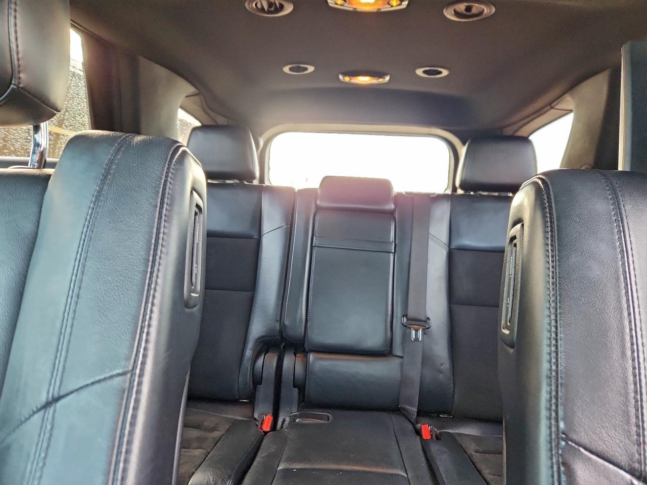 Dodge Durango R/t Image 14