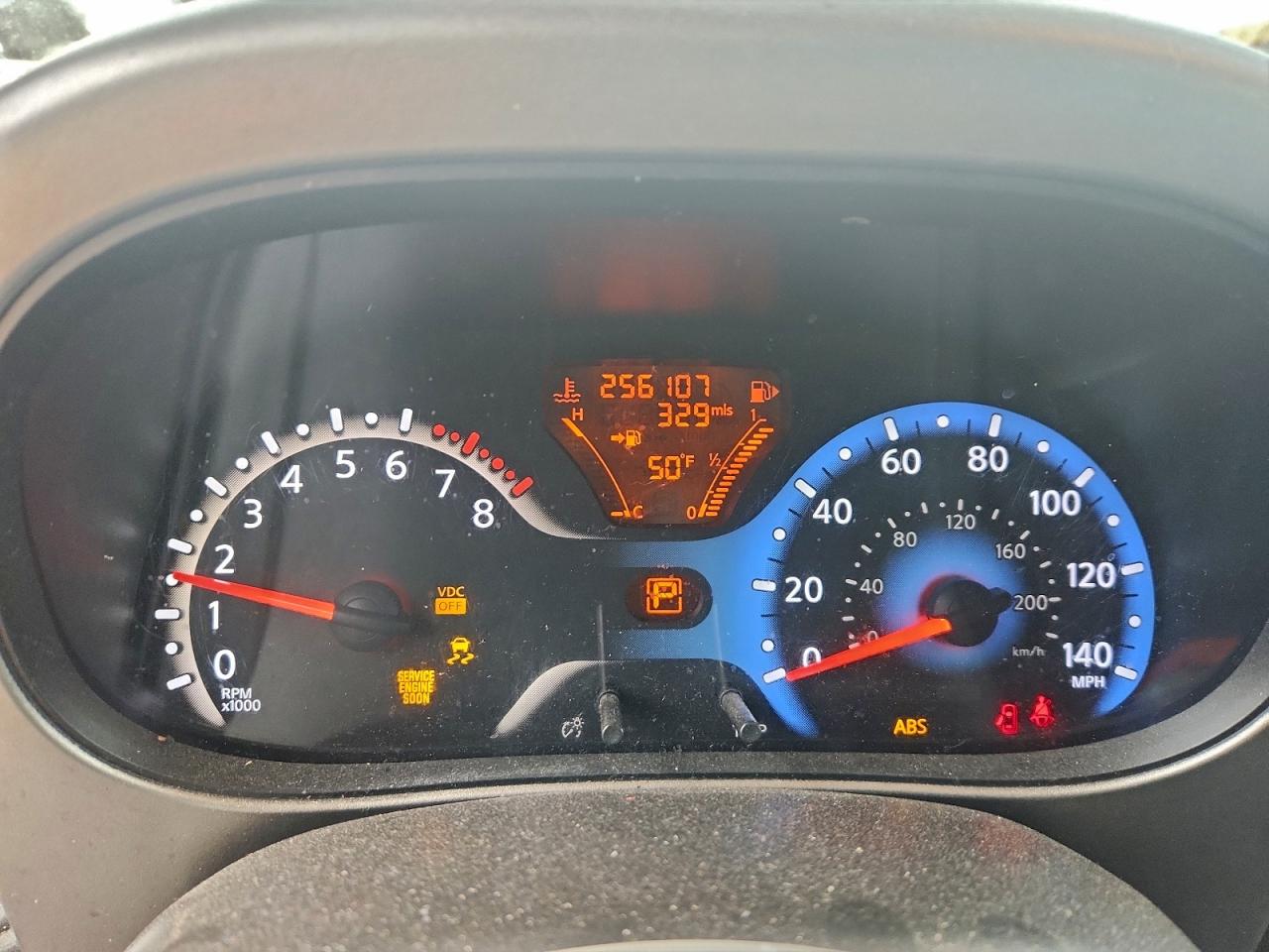 Nissan cube Base Image 7