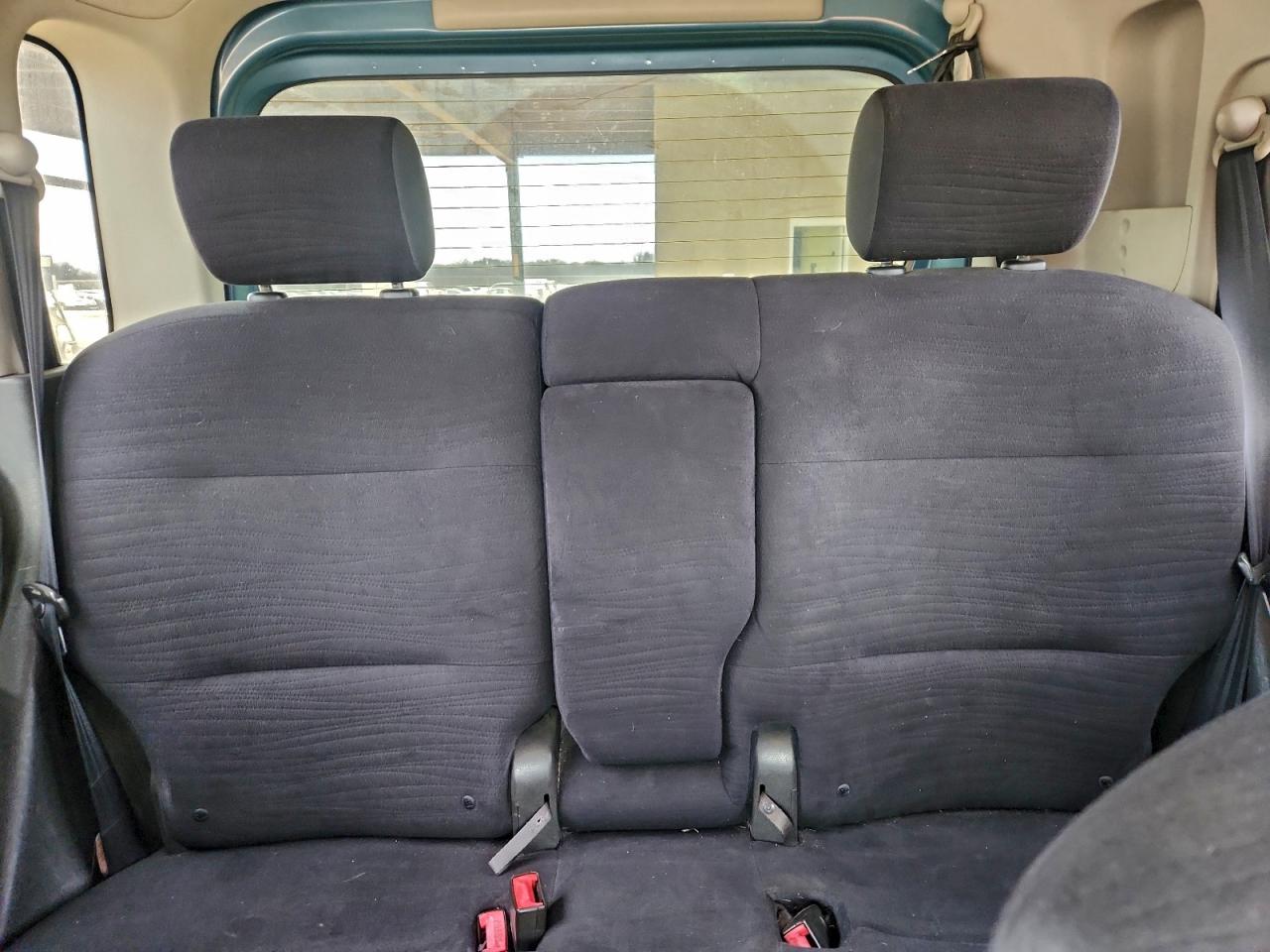 Nissan cube Base Image 12