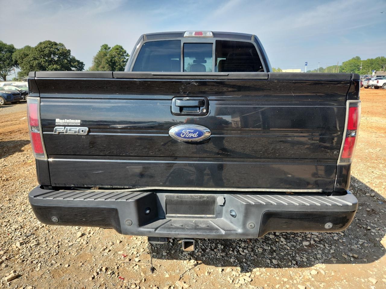 Ford F-150 Supercrew Image 4