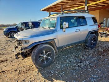  Salvage Toyota FJ Cruiser
