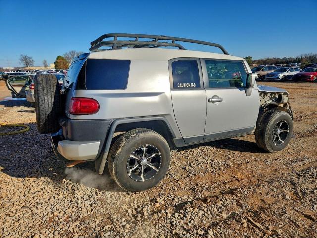 Toyota FJ Cruiser Image 5