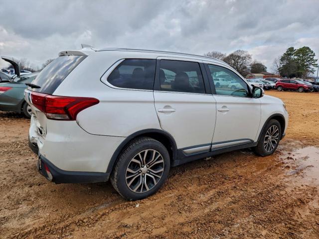 Mitsubishi Outlander Se Image 14