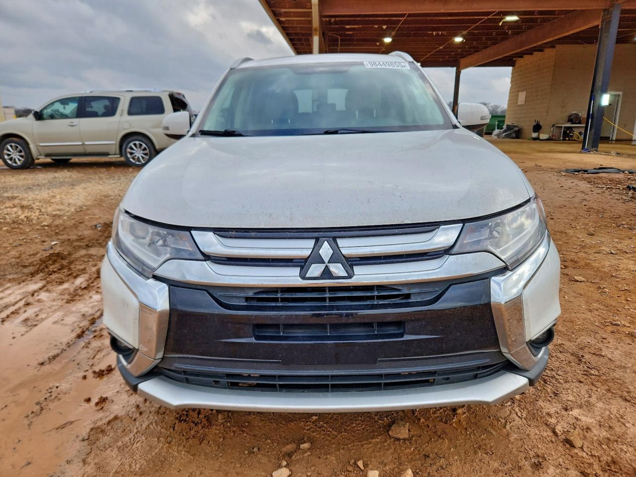 Mitsubishi Outlander Se Image 3
