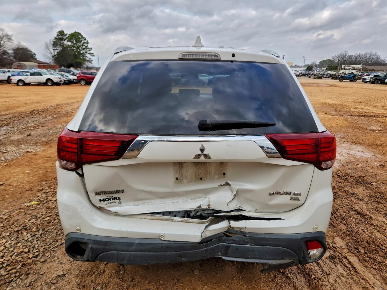 Mitsubishi Outlander Se Image 5