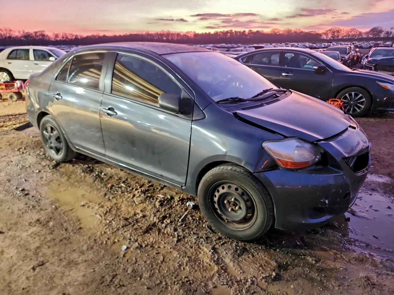 Toyota Yaris Image 5