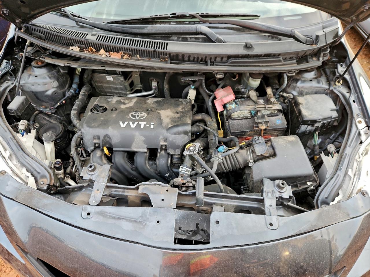 Toyota Yaris Image 12