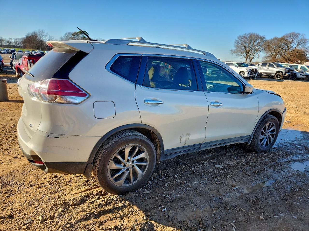 Nissan Rogue S Image 6