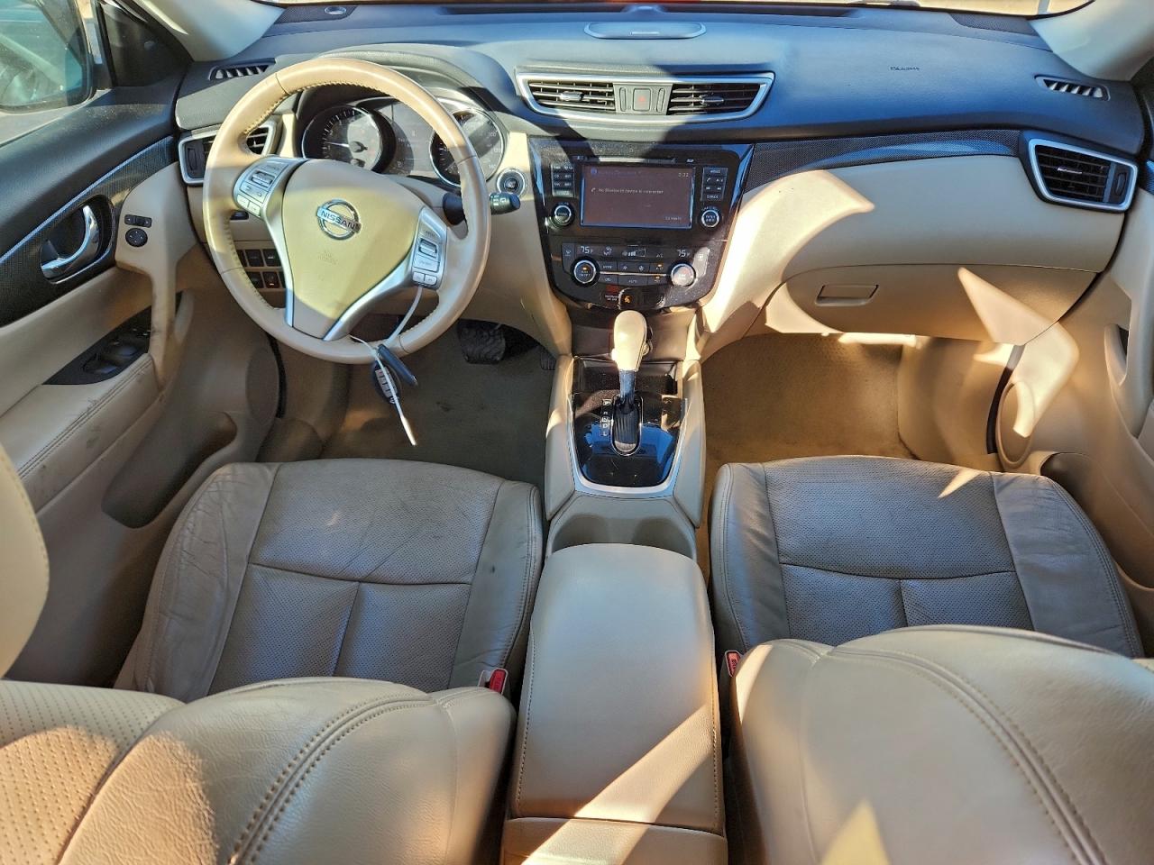 Nissan Rogue S Image 3