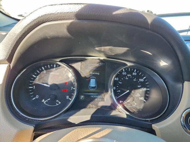 Nissan Rogue S Image 4