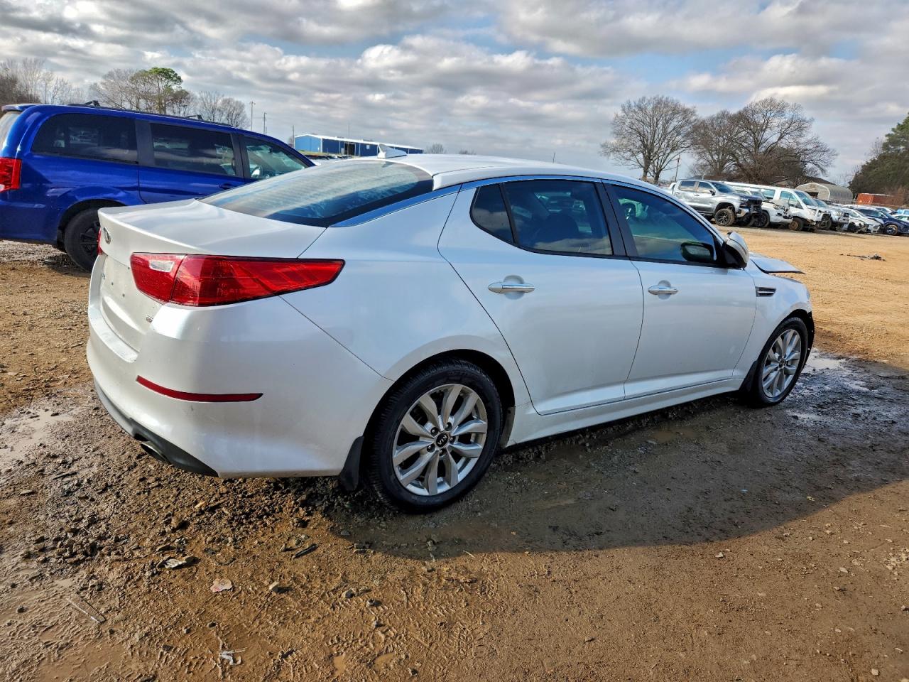 Kia Optima Lx Image 13