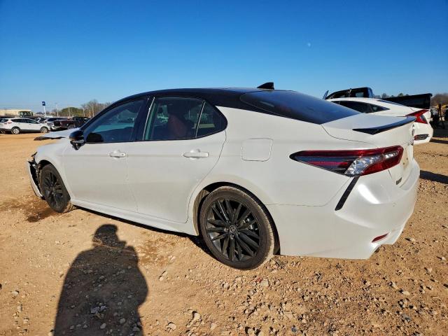 Toyota Camry Xse Image 6