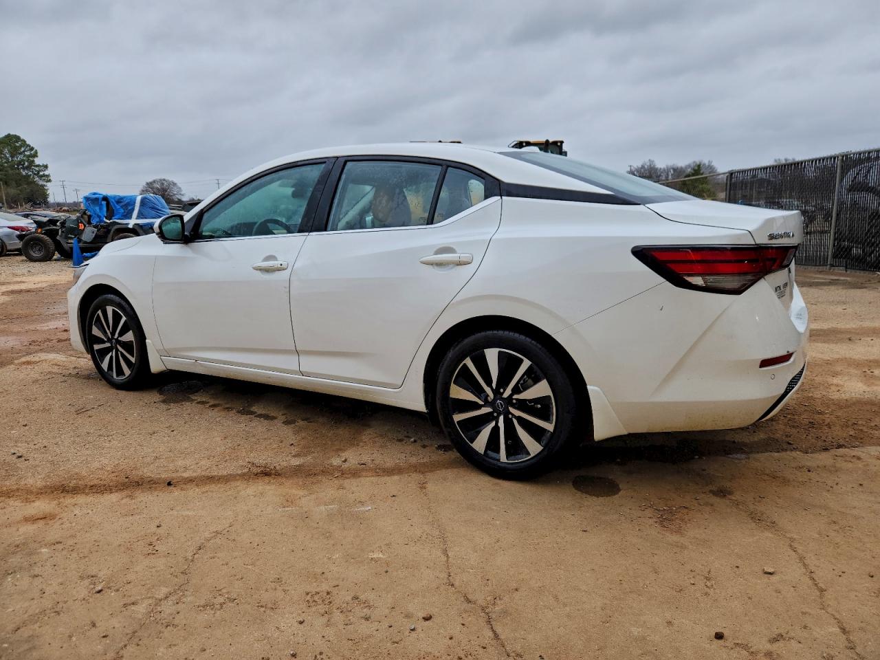 Nissan Sentra Sv Image 11