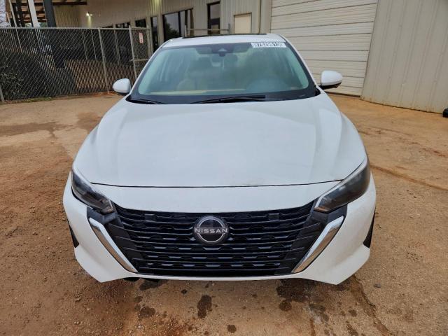 Nissan Sentra Sv Image 3