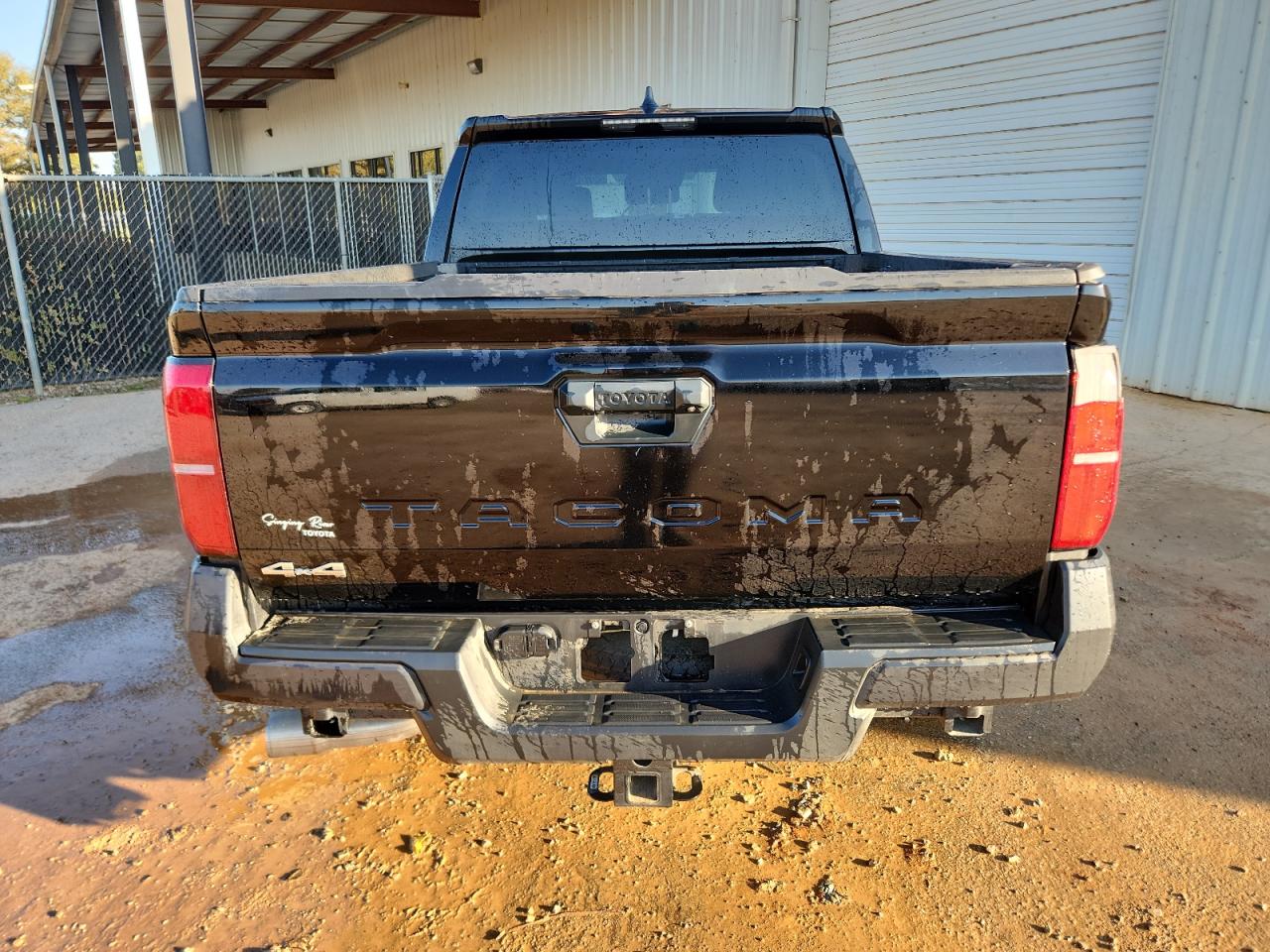 Toyota Tacoma Double Cab Image 4