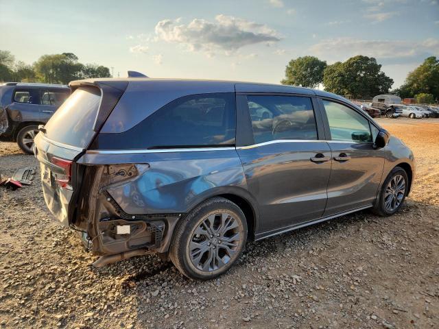 Honda Odyssey Touring Image 5