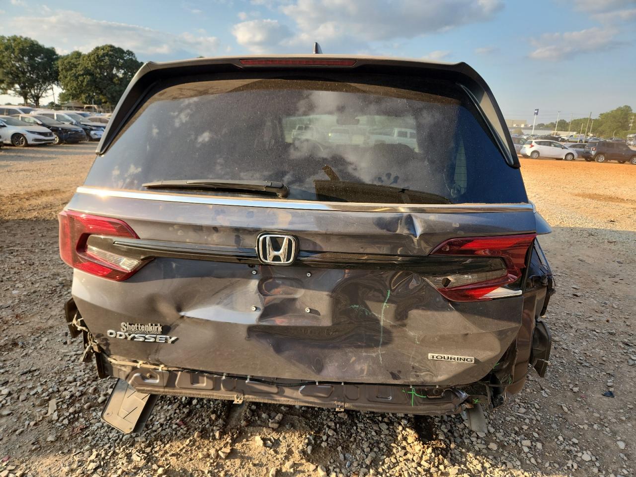 Honda Odyssey Touring Image 10