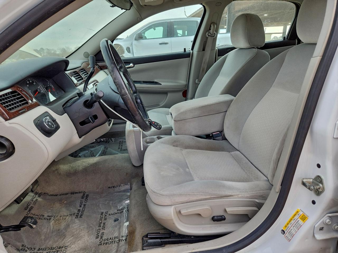 Chevrolet Impala Lt Image 3