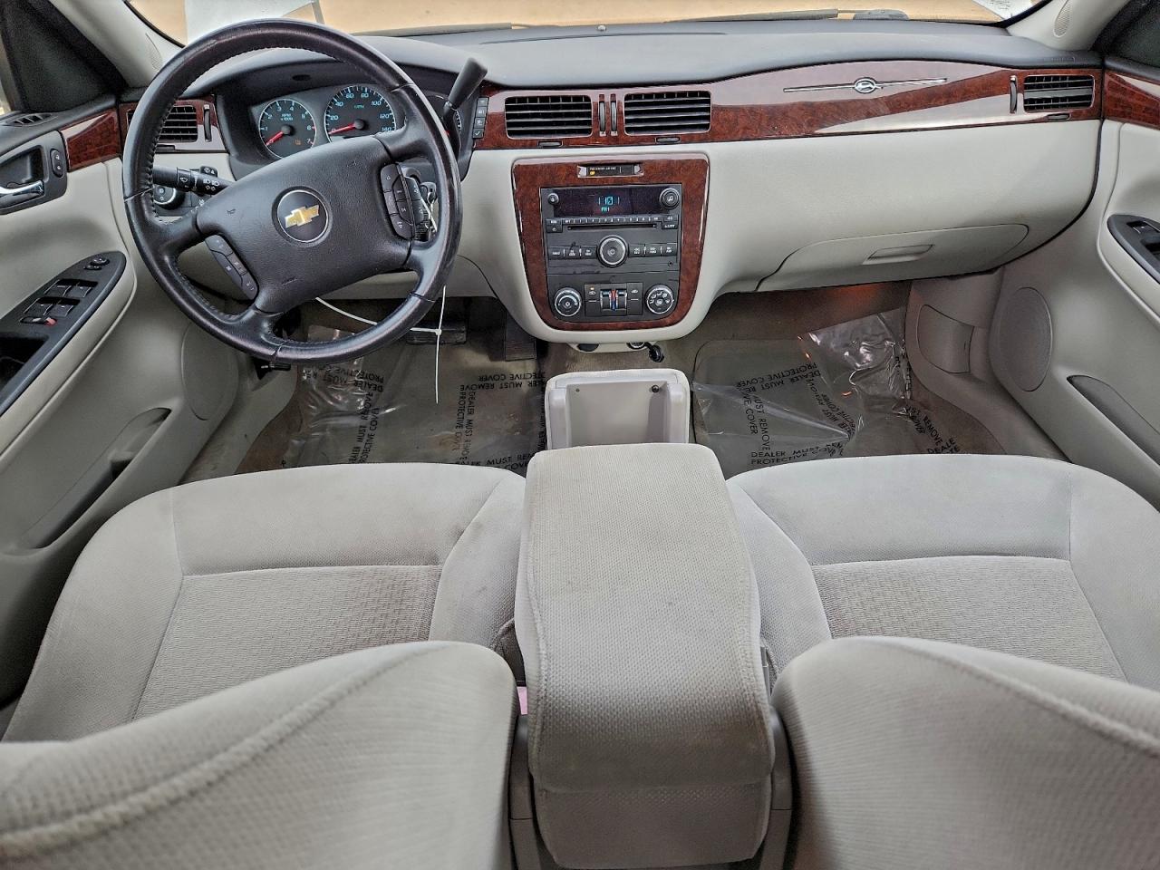 Chevrolet Impala Lt Image 7