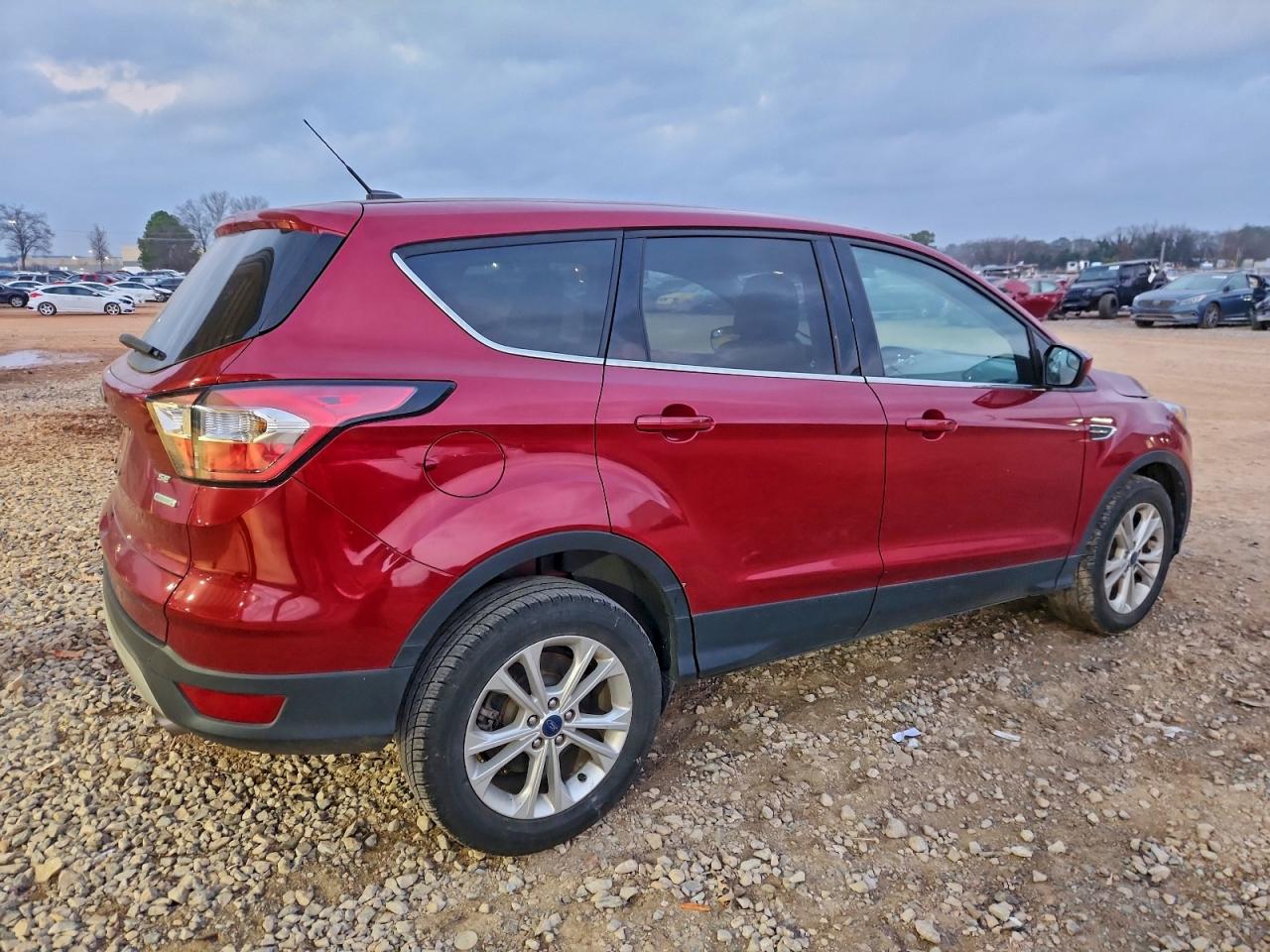 Ford Escape Se Image 6
