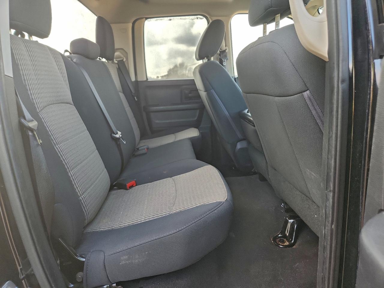 Dodge Ram 1500 St Image 3