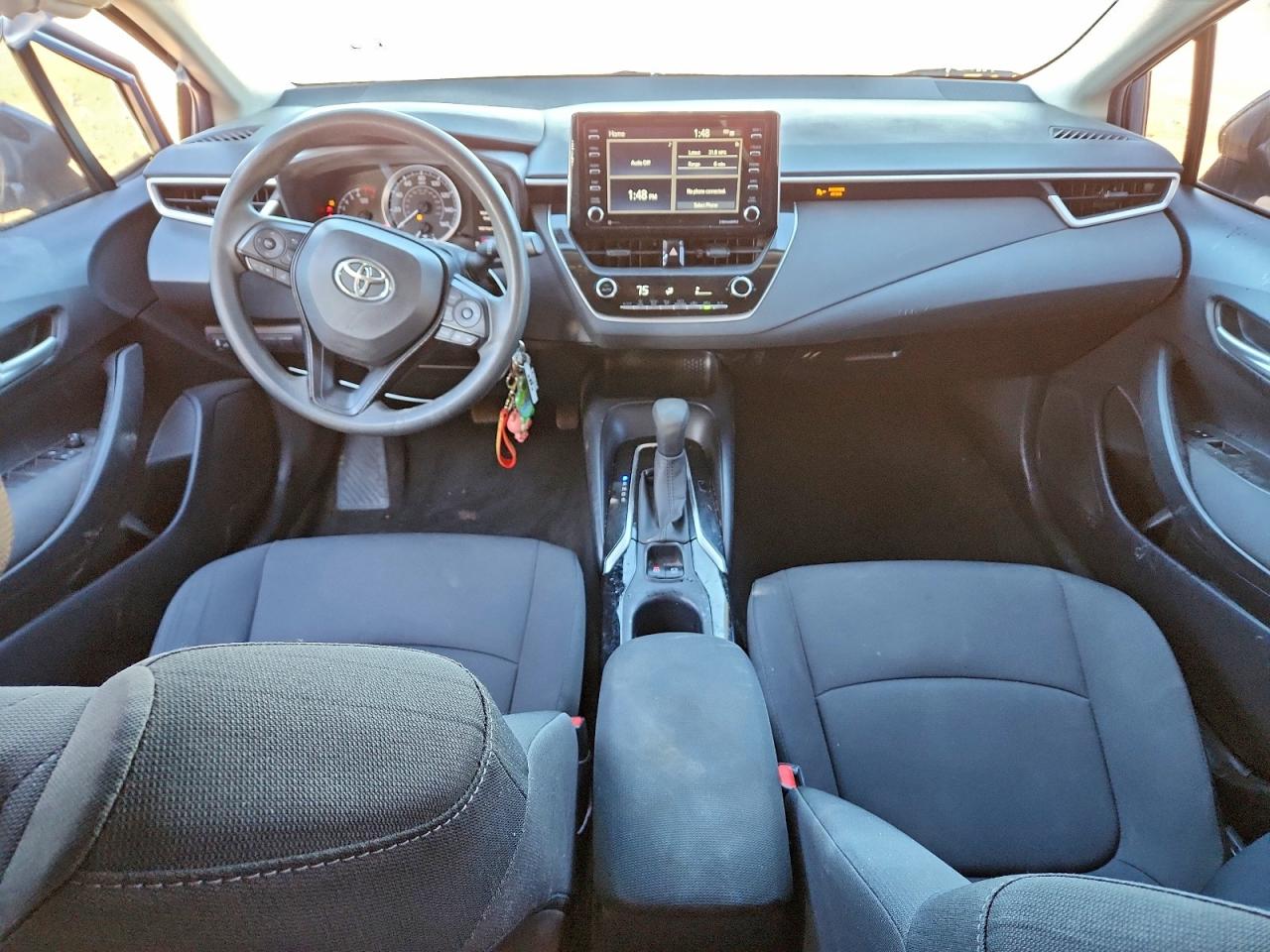 Toyota Corolla Le Image 3