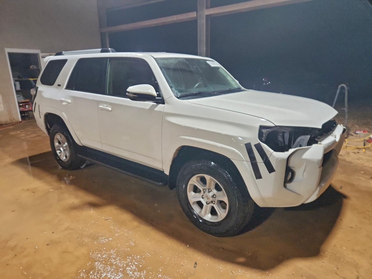 Toyota 4Runner Sr5/sr5 Premium Image 9