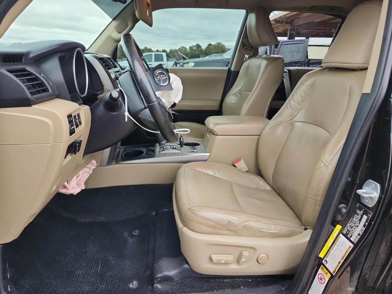 Toyota 4Runner Sr5 Image 9