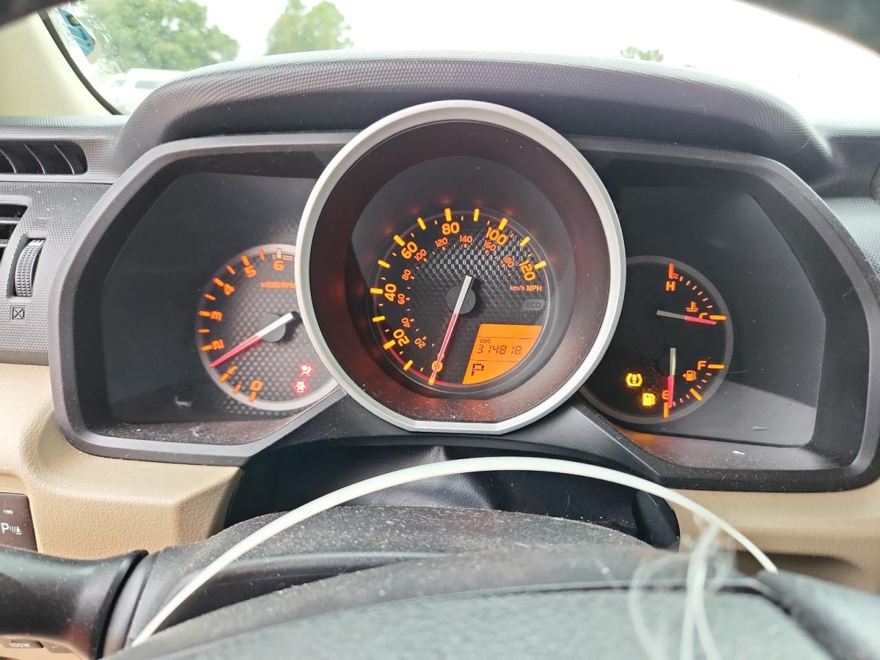 Toyota 4Runner Sr5 Image 7